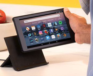 Nowy Amazon Fire HD 8 (2018): Więcej pokazów z trybem pokazu, stacją ładującą i zestawem głośnomówiącym Alexa